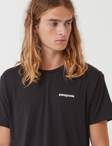 Patagonia P-6 Logo T-Shirt - Schwarz