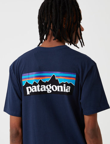 Patagonia P-6 Logo Responsibili-T T-Shirt - Klassisches Marine-Blau