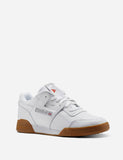 Reebok Workout Plus-Gum Sole (CN2126) - Weiß / Kohle / Classic Red