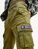 Tommy Jeans Gerade geschnittene Cargo Pant (Stretch Cotton) - Uniform Olive