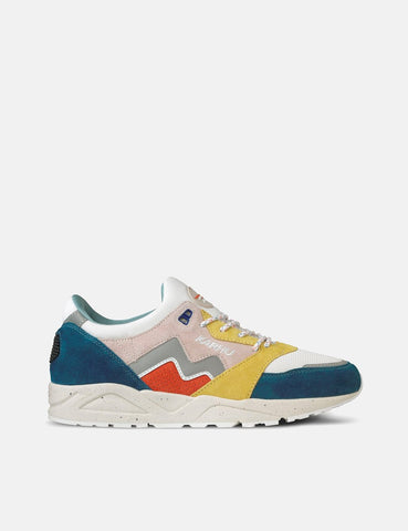 Karhu Arie (F803062) - Stellar / Rainy Day