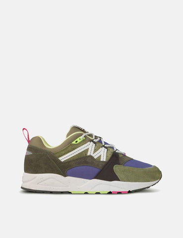 Karhu Fusion 2.0 (F804067) - Wald Nacht / Hellweiß