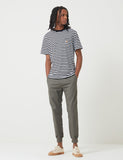 Carhartt-WIP Madison Jogger Cuffed Pants - Moor Grün