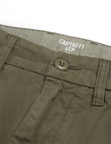 Carhartt-WIP John Shorts - Moor Grün