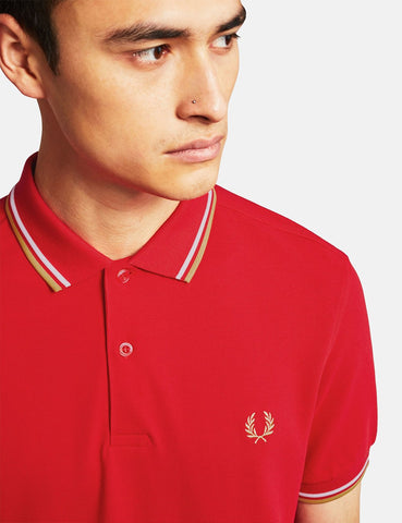 Fred Perry mit Doppelstreifen-Polo-Hemd - Jester Rot / Weiß / Champagne