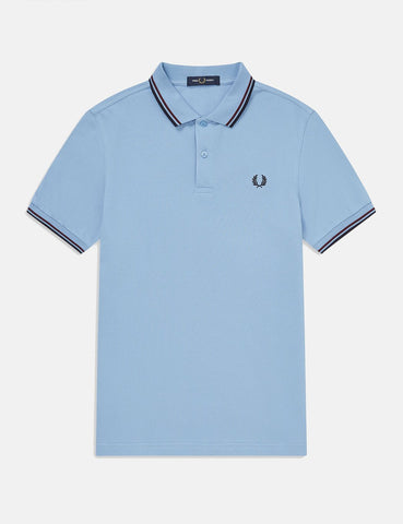 Fred Perry mit Doppelstreifen-Polo-Hemd - Sky / Mahagoni / Navy