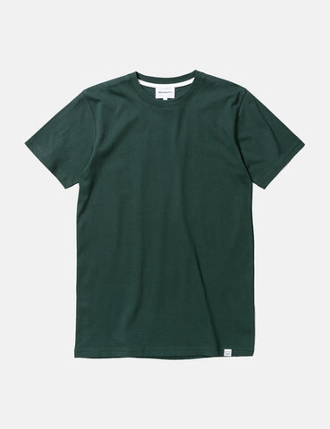 Norse Projects Niels Standard T-Shirt - Flaschengrün