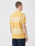 Norse Projects Johannes Block Streifen-T-Shirt - Sunwashed Gelb