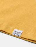 Norse Projects Johannes Block Streifen-T-Shirt - Sunwashed Gelb