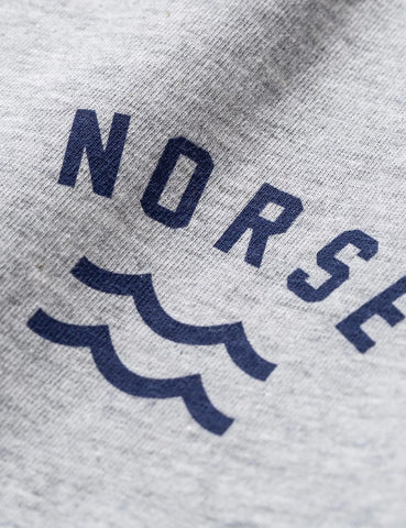 Norse Projects Niels Ivy Wave-Logo-T-Shirt - Hellgrau Melange