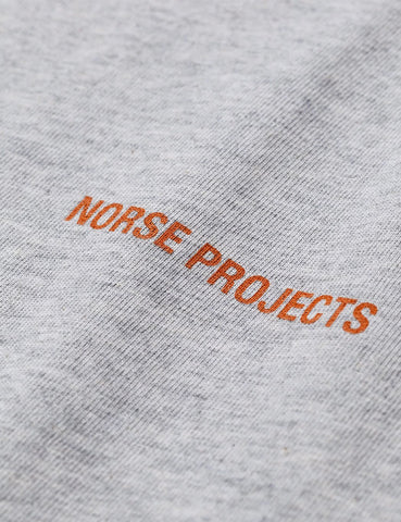 Norse Projects Logo T-Shirt - Hellgrau Melange