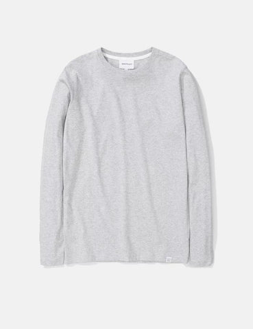 Norse Projects Niels Standard-T-Shirt - Hellgrau Melange