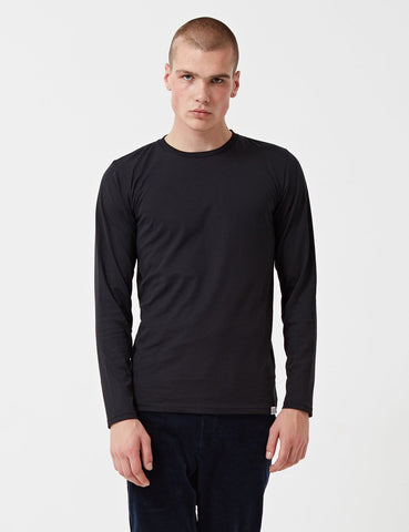 Norse Projects Niels Standard-T-Shirt - Schwarz