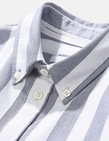 Norse Projects Anton Oxford Hemd (Wide Stripe) - Marine-Blau