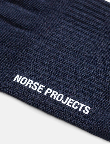 Norse Projects Bjarki Pique gestreifte Socken - Dunkelmarineblau